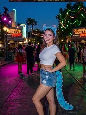 Sulley monster Inc Disney furry tail Disneyland Halloween costume